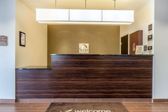 Imagen de los interiores del Hotel Sleep Inn And Suites O'fallon Mo - Technology Drive. Foto 20