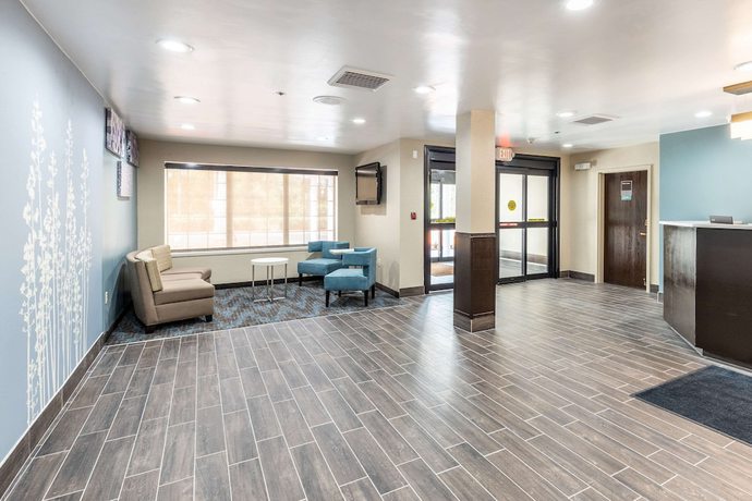 Imagen de los interiores del Hotel Sleep Inn And Suites Tallahassee-capitol. Foto 12