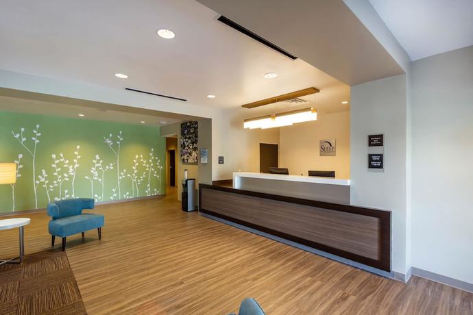 Imagen de los interiores del Hotel Sleep Inn And Suites Tampa South. Foto 18