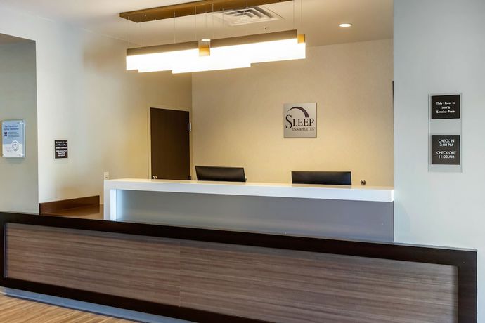 Imagen de los interiores del Hotel Sleep Inn And Suites Tampa South. Foto 20