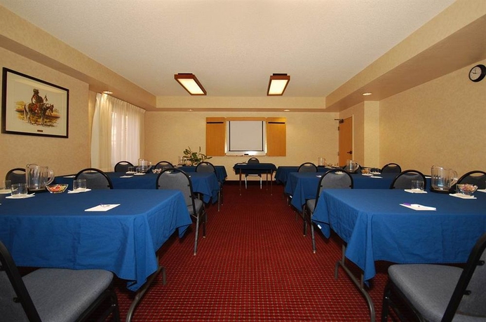 Imagen de los interiores del Hotel Sleep Inn At North Scottsdale Road. Foto 2