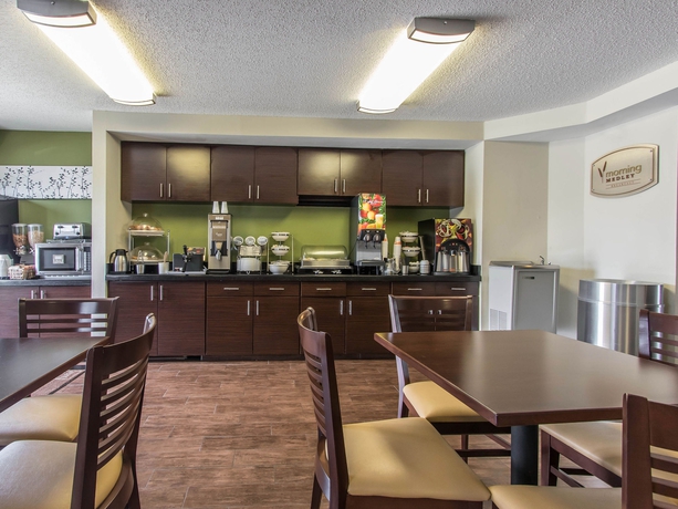 Imagen del bar/restaurante del Hotel Sleep Inn Baton Rouge East I-12. Foto 2