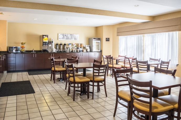 Imagen del bar/restaurante del Hotel Sleep Inn Bend Crossroads Plaza. Foto 2