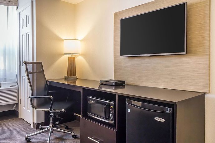 Imagen de la habitación del Hotel Sleep Inn Center City. Foto 7