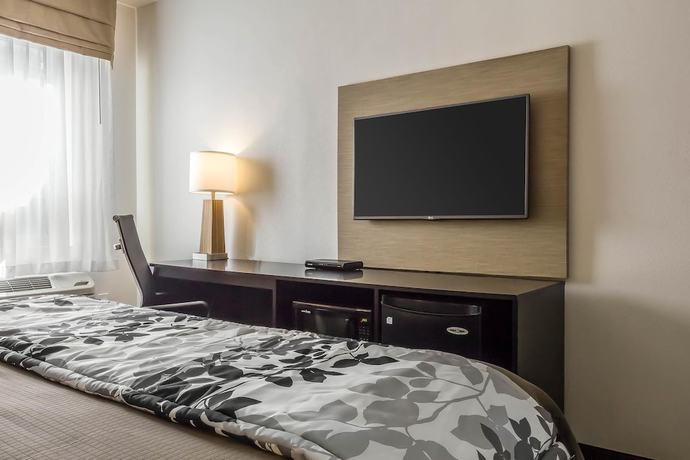 Imagen de la habitación del Hotel Sleep Inn Center City. Foto 10