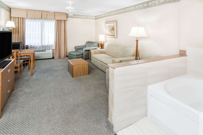 Imagen de la habitación del Hotel Sleep Inn Champaign. Foto 5