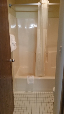 Imagen de la habitación del Hotel Sleep Inn Champaign. Foto 13