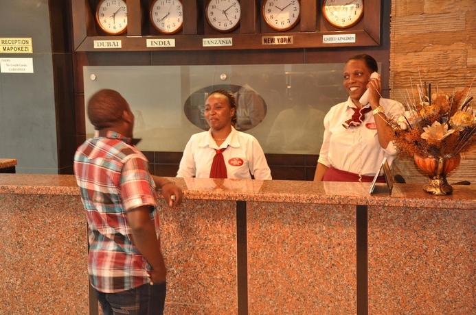 Imagen de los interiores del Hotel Sleep Inn City Centre. Foto 18