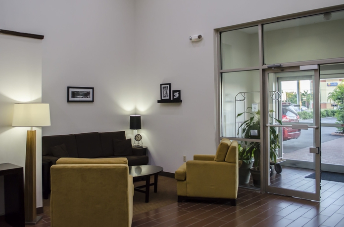 Imagen de los interiores del Hotel Sleep Inn Clearwater - St Petersburg. Foto 12
