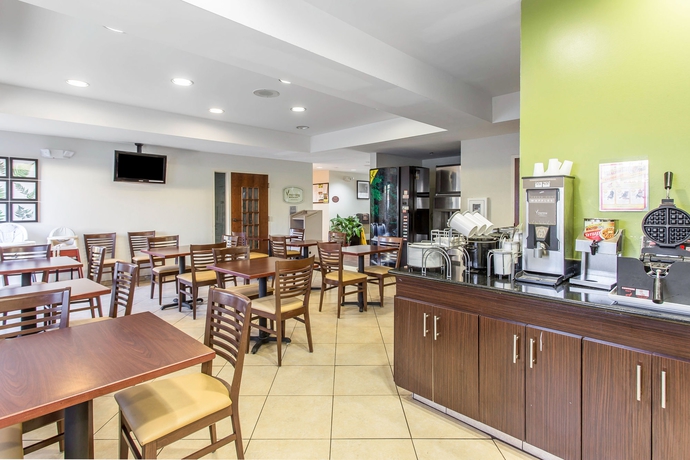 Imagen del bar/restaurante del Hotel Sleep Inn Columbia. Foto 6