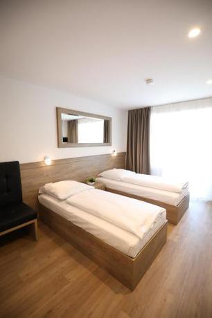 Imagen de la habitación del Hotel Sleep Inn Düsseldorf. Foto 7