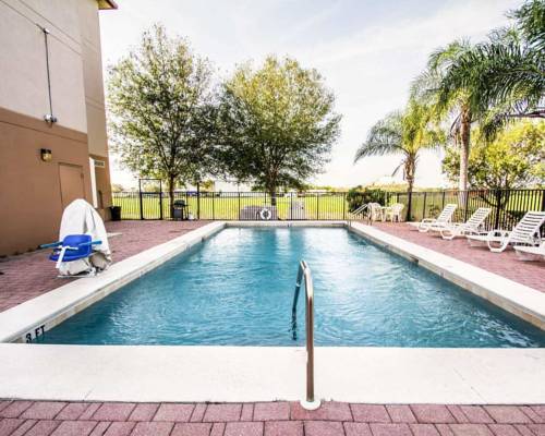 Imagen general del Hotel Sleep Inn Fort Pierce I-95. Foto 1