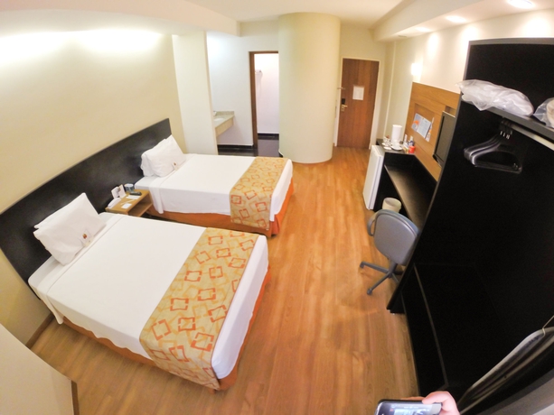 Imagen de la habitación del Hotel Sleep Inn Galleria. Foto 3