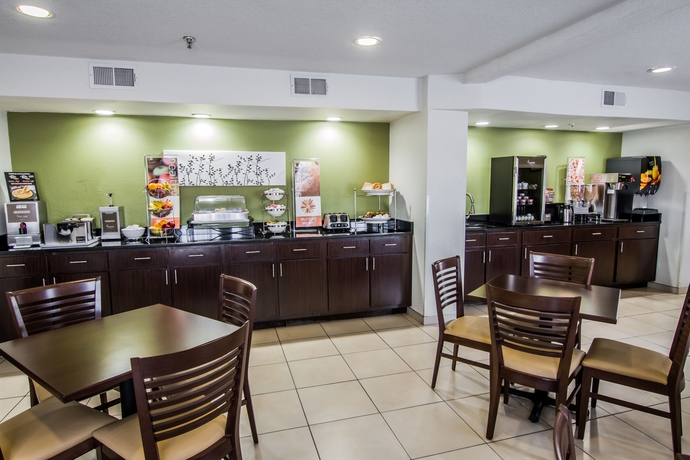 Imagen del bar/restaurante del Hotel Sleep Inn Gallup. Foto 4
