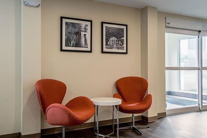 Imagen de los interiores del Hotel Sleep Inn Geismar - Gonzales. Foto 17