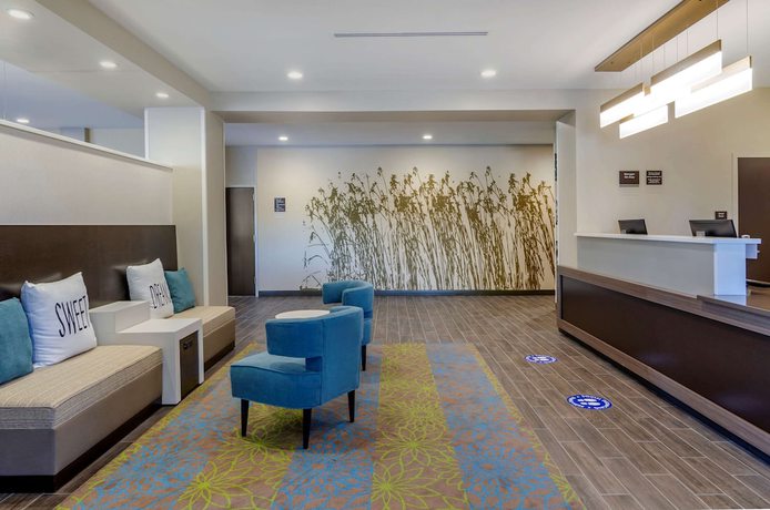 Imagen de los interiores del Hotel Sleep Inn Great Falls Airport. Foto 11