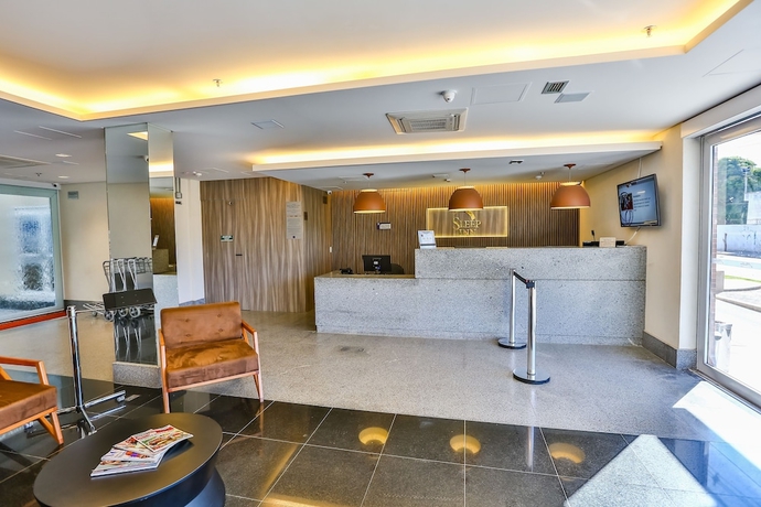 Imagen de los interiores del Hotel Sleep Inn Guarulhos. Foto 13