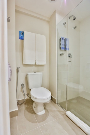 Imagen de la habitación del Hotel Sleep Inn Guarulhos. Foto 12