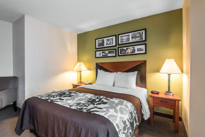 Imagen de la habitación del Hotel Sleep Inn Kansas City International Airport. Foto 8