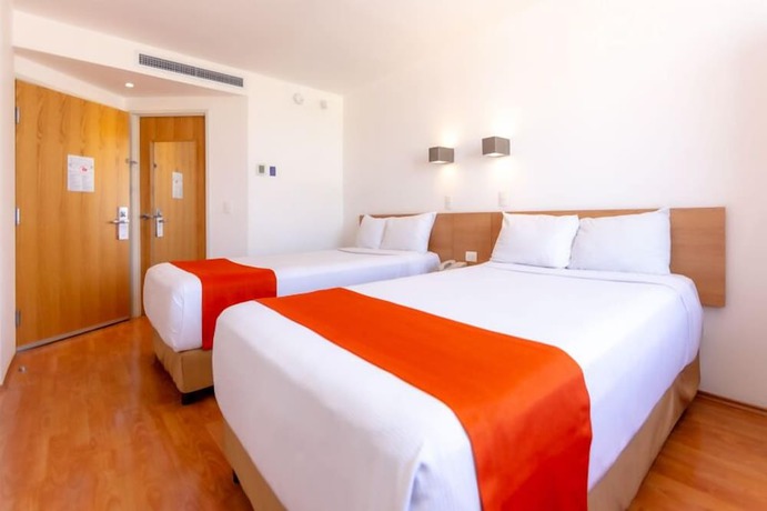 Imagen de la habitación del Hotel Sleep Inn Leon Antares, Le&oacute;n. Foto 13