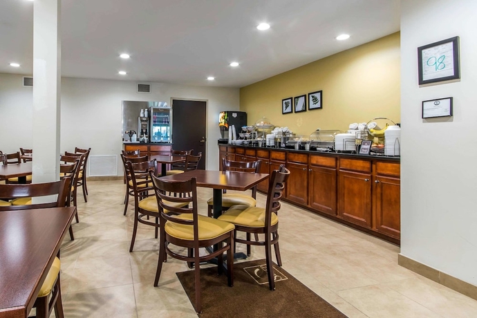 Imagen del bar/restaurante del Hotel Sleep Inn Lexington. Foto 3