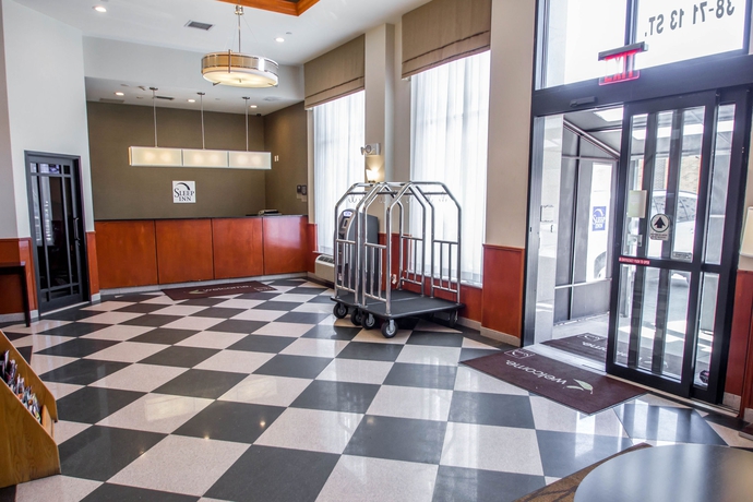 Imagen de los interiores del Hotel Sleep Inn - Long Island City. Foto 15