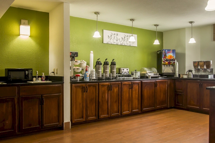 Imagen del bar/restaurante del Hotel Sleep Inn Macon I-75. Foto 5