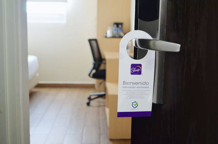 Imagen de la habitación del Hotel Sleep Inn Mazatlan. Foto 6