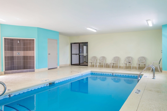 Imagen de la piscina del Hotel Sleep Inn, Mcdonough. Foto 15