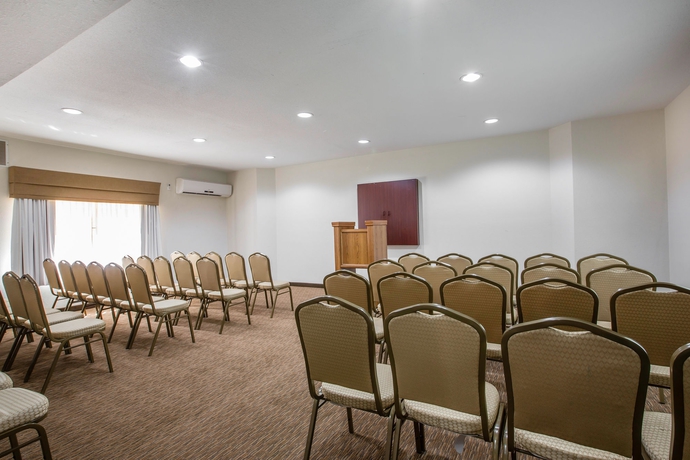 Imagen de los interiores del Hotel Sleep Inn, Mcdonough. Foto 12
