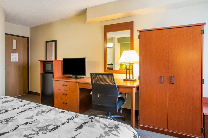 Imagen de la habitación del Hotel Sleep Inn - Naperville. Foto 5