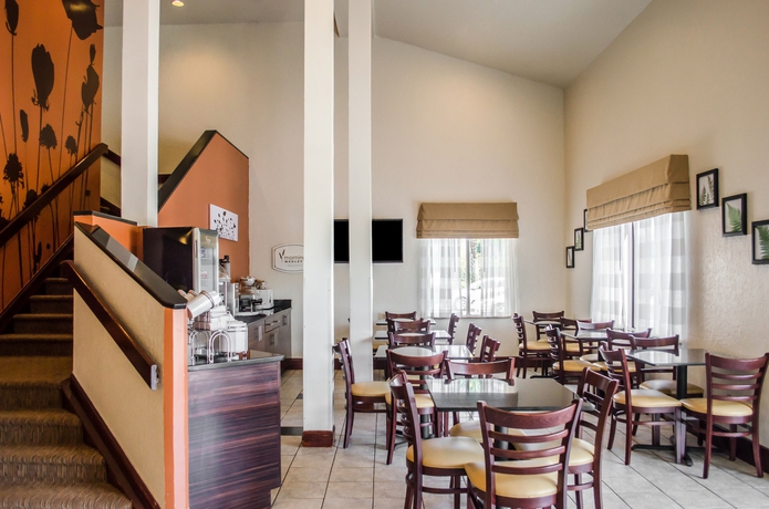 Imagen del bar/restaurante del Hotel Sleep Inn Near Busch Gardens/usf. Foto 4