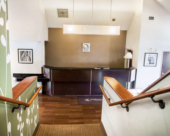 Imagen de los interiores del Hotel Sleep Inn Near Quantico Main Gate. Foto 14