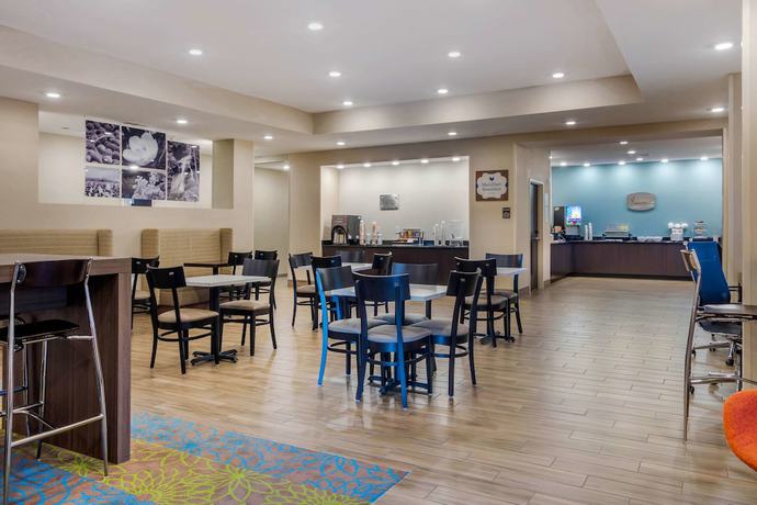 Imagen del bar/restaurante del Hotel Sleep Inn Newnan Atlanta South. Foto 2