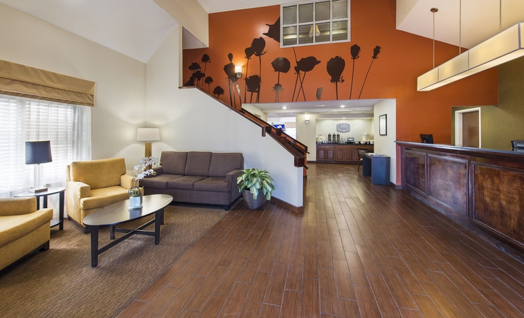 Imagen de los interiores del Hotel Sleep Inn North Charleston Ashley Phosphate. Foto 15