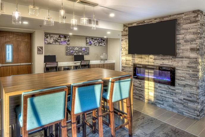 Imagen de los interiores del Hotel Sleep Inn Oakbrook Terrace - Chicago. Foto 17