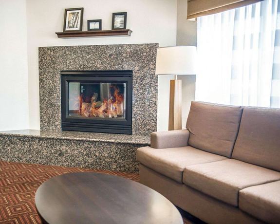 Imagen de los interiores del Hotel Sleep Inn O'fallon Near I-64. Foto 18