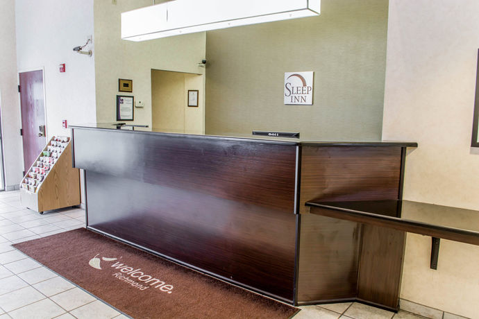 Imagen de los interiores del Hotel Sleep Inn Richmond North. Foto 13