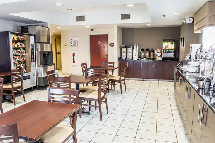 Imagen del bar/restaurante del Hotel Sleep Inn Richmond North. Foto 6