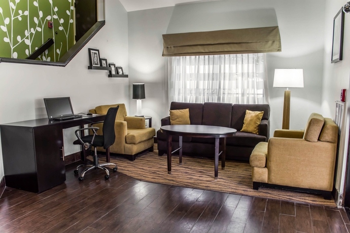 Imagen de los interiores del Hotel Sleep Inn Richmond South. Foto 14