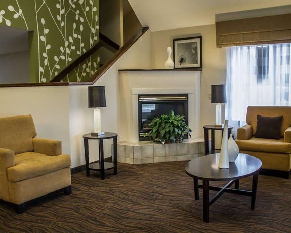 Imagen de los interiores del Hotel Sleep Inn Sandusky. Foto 18