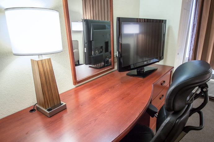 Imagen de la habitación del Hotel Sleep Inn Sarasota North. Foto 6
