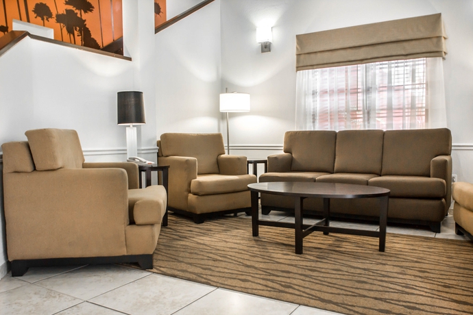 Imagen de los interiores del Hotel Sleep Inn Sarasota North. Foto 16
