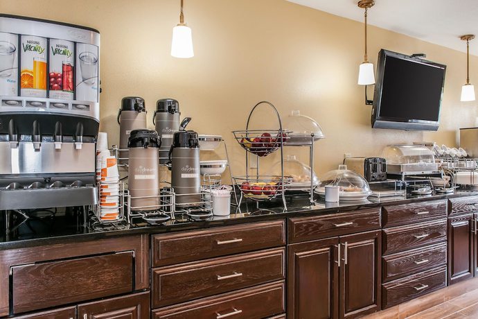 Imagen del bar/restaurante del Hotel Sleep Inn Springfield West. Foto 3