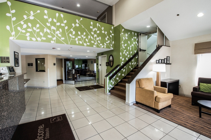 Imagen de los interiores del Hotel Sleep Inn Statesville I-40. Foto 14