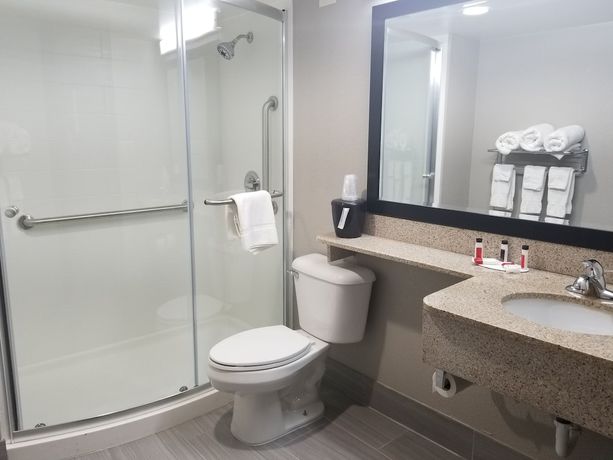 Imagen de la habitación del Hotel Sleep Inn Terre Haute University Area. Foto 12