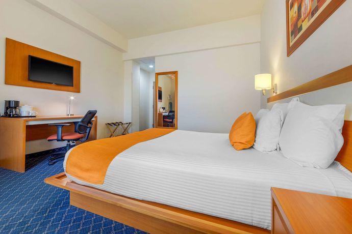 Imagen de la habitación del Hotel Sleep Inn Torreon. Foto 11