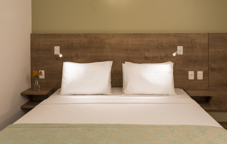 Imagen de la habitación del Hotel Sleep Inn Vitoria. Foto 6