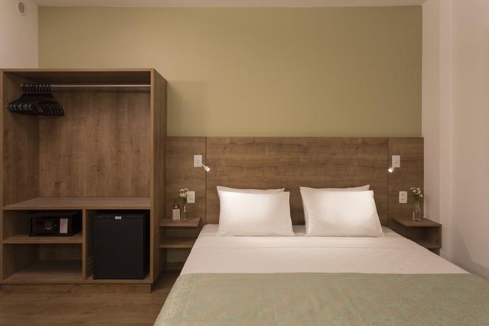 Imagen de la habitación del Hotel Sleep Inn Vitoria. Foto 8