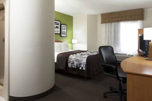 Imagen de la habitación del Hotel Sleep Inn & Suites Airport. Foto 11